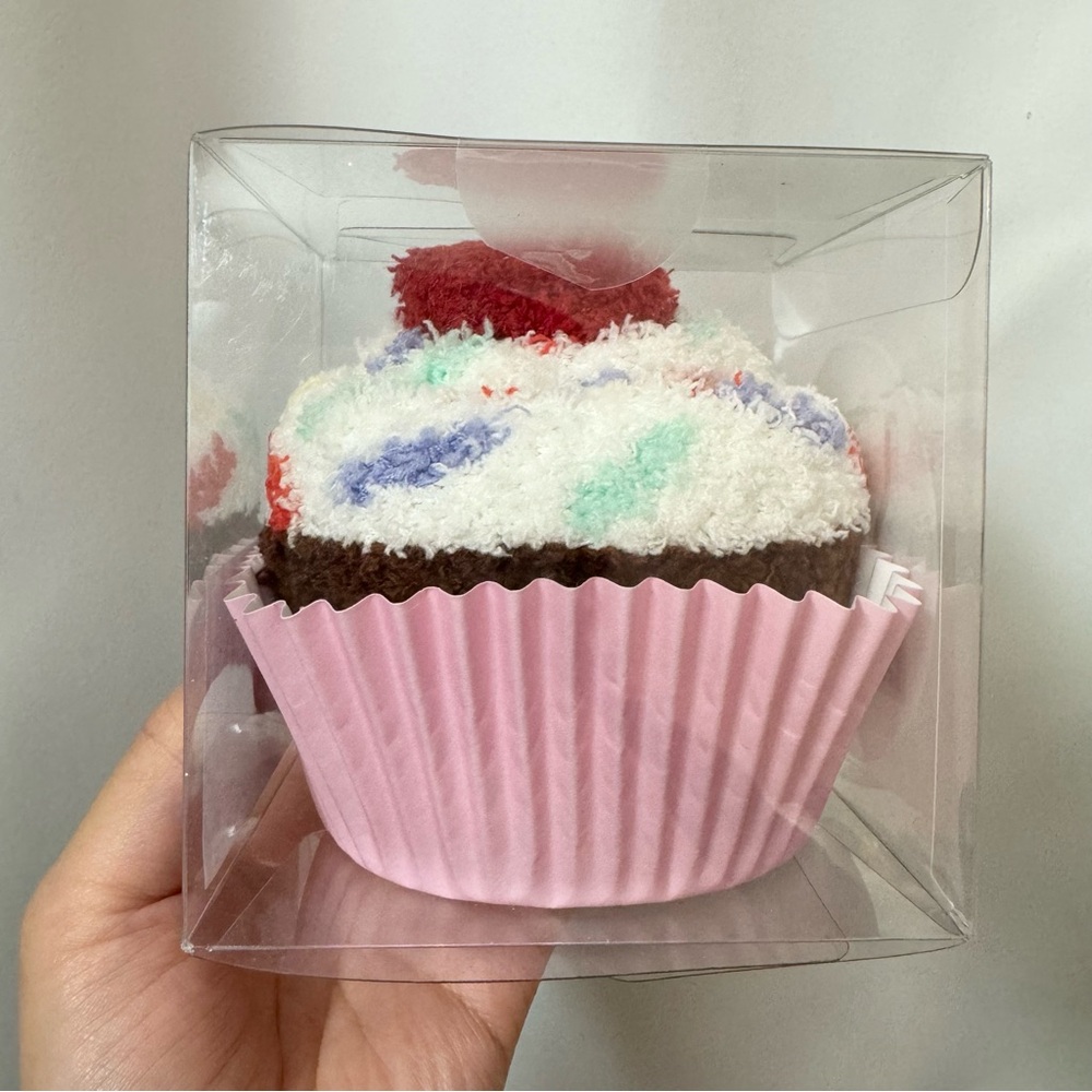 Sockingly Sweet Cupcake Multicolor Women's Fuzzy Socks - Picture 2 of 4
